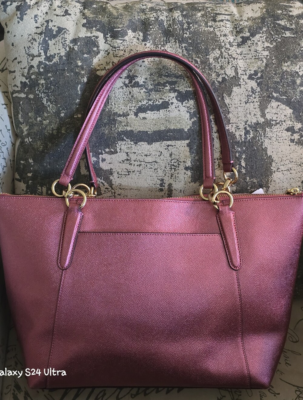 Coach Ava Chain Tote in Metallic Raspberry Crossgrain Leather NWT w/ Charms - Picture 9 of 17